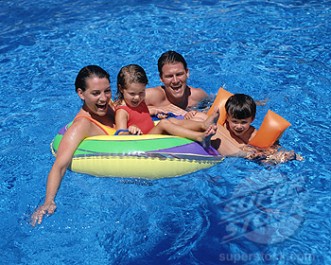 SuperStock_1968-2477-331x265.jpg